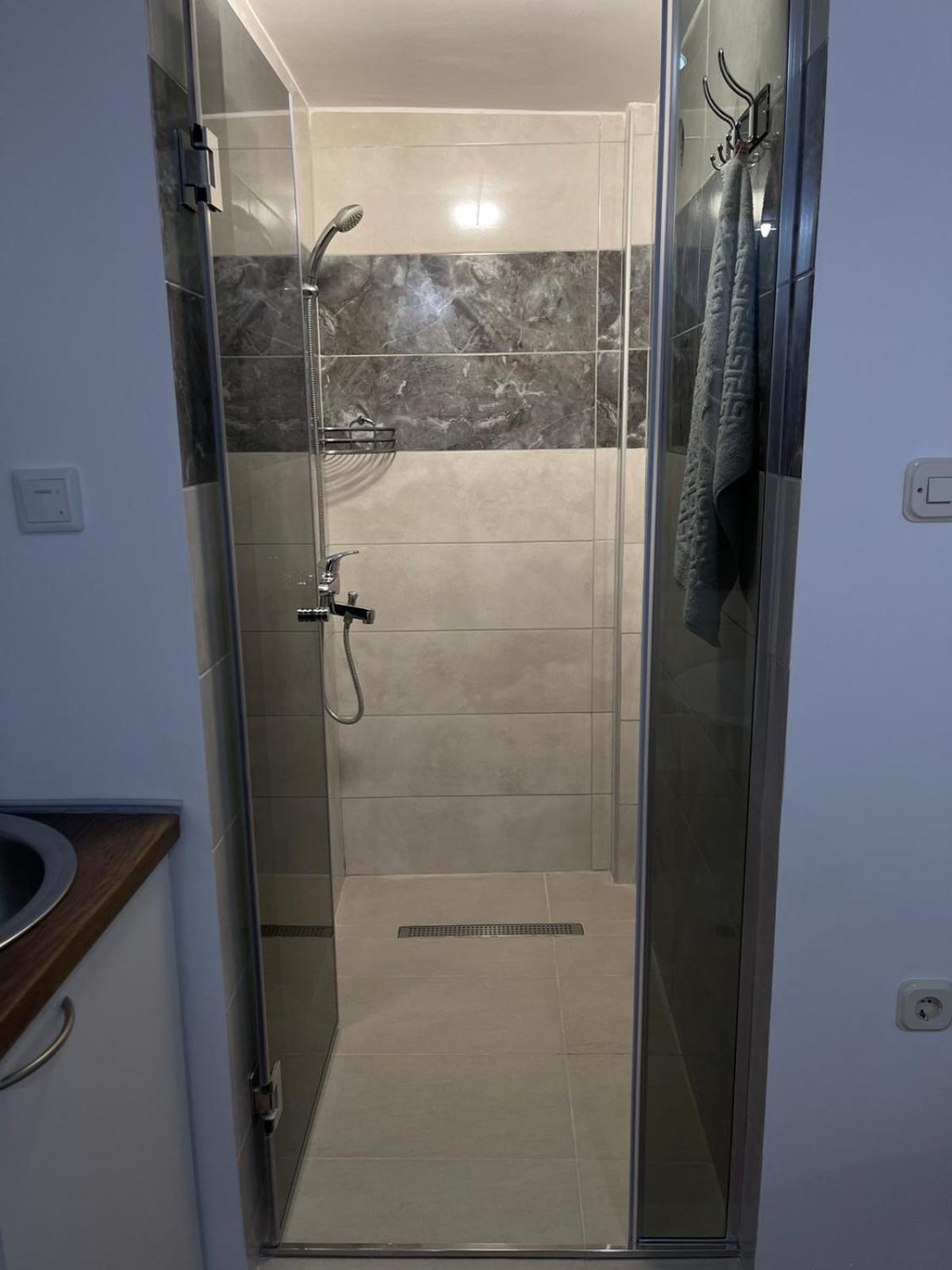 Studio Apartman Sedrenik Сараєво Екстер'єр фото